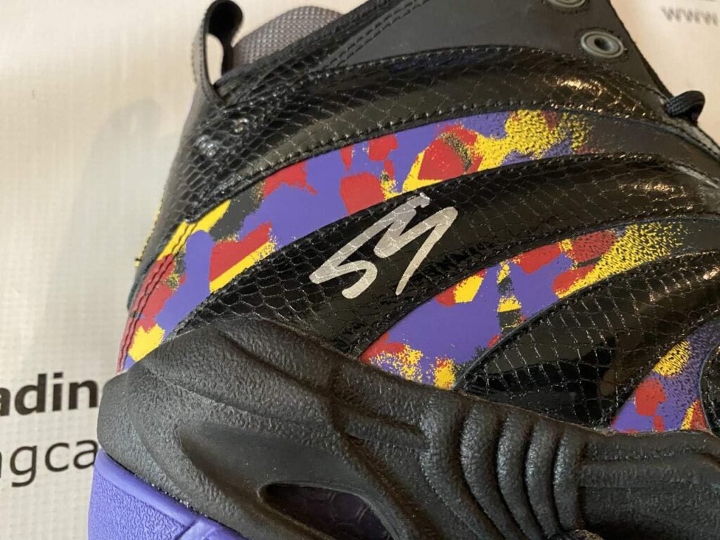 PSA/DNA Authentic Shaquille ONeal Autograph Retro Shaqnosis Lakers Size 13 Basketball Shoes